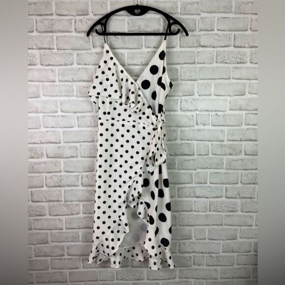 DO+BE Size Medium polkadot mini dress ties on side spaghetti straps adjustable - Picture 1 of 14